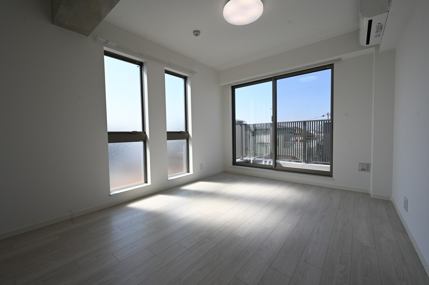 TERRACE CLIVIA市川中央