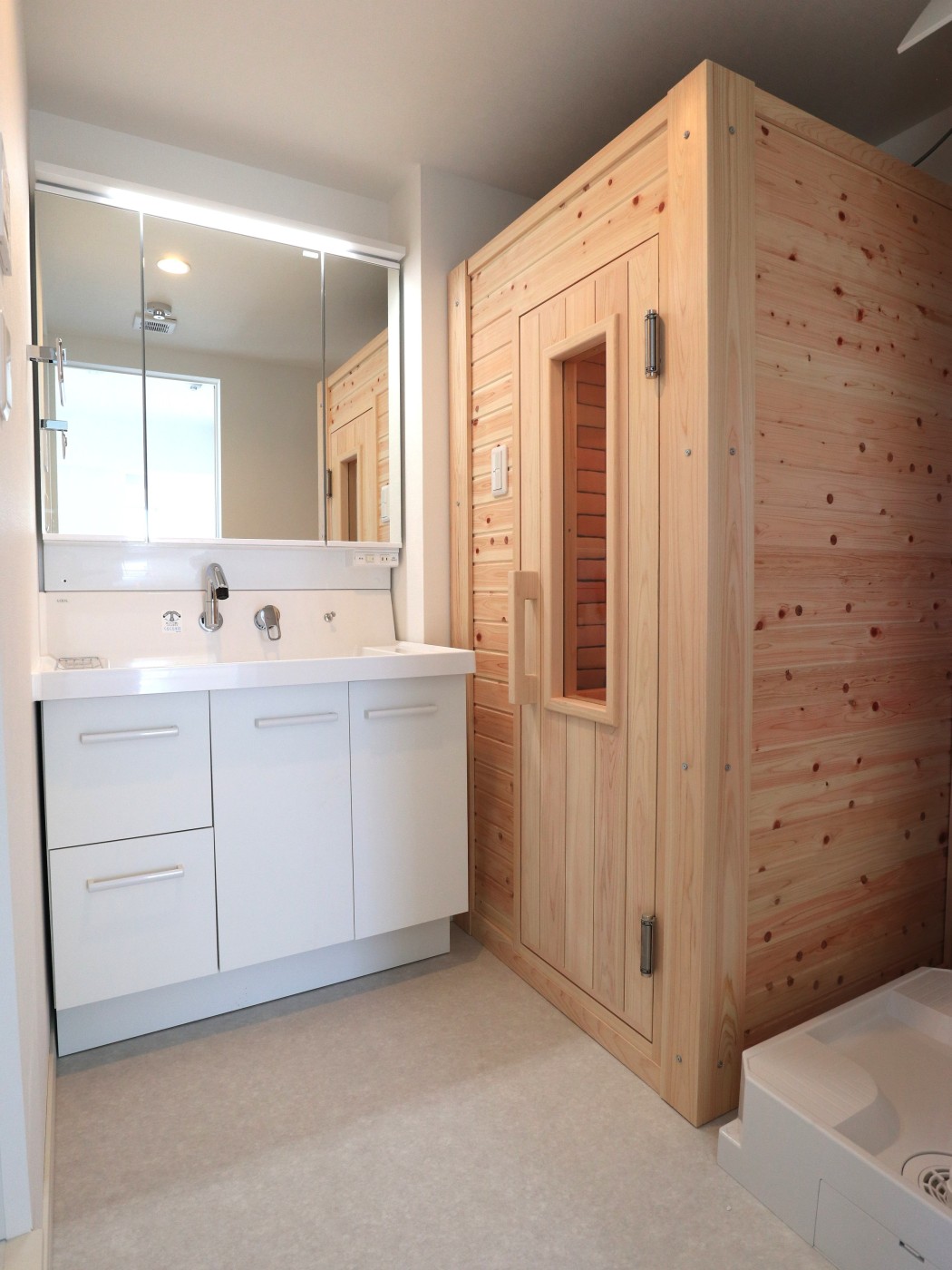 TERRACE CLIVIA市川中央